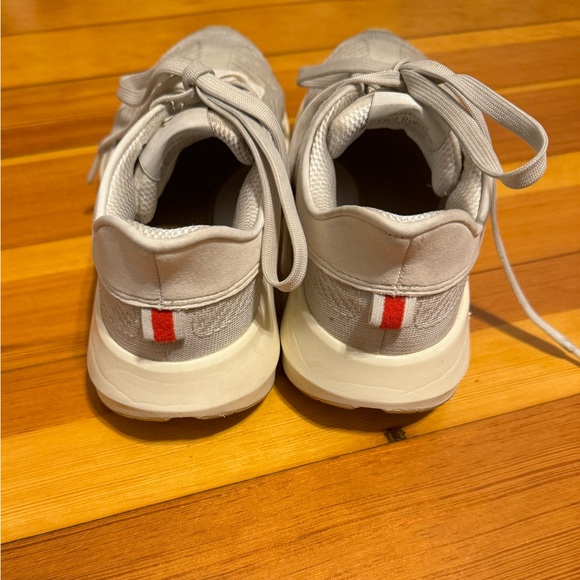 Tracksmith Eliot Runner - Picture 6 of 9